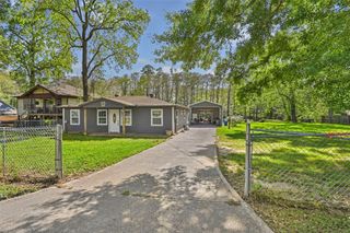 218 Waterfall Drive, Huffman, TX 77336