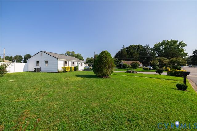 2201 Brockway Ln, Henrico, VA 23223