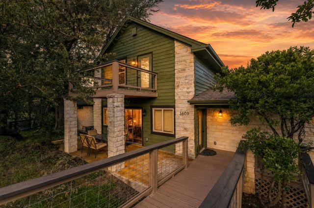 3609 Peninsular DR, Marble Falls, TX 78654