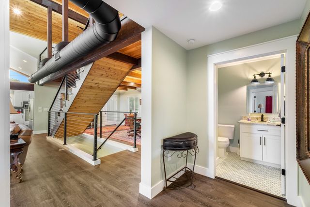 3609 Peninsular DR, Marble Falls, TX 78654