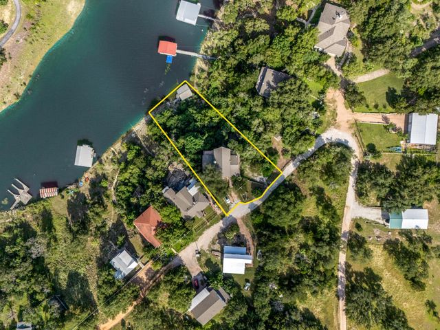 3609 Peninsular DR, Marble Falls, TX 78654
