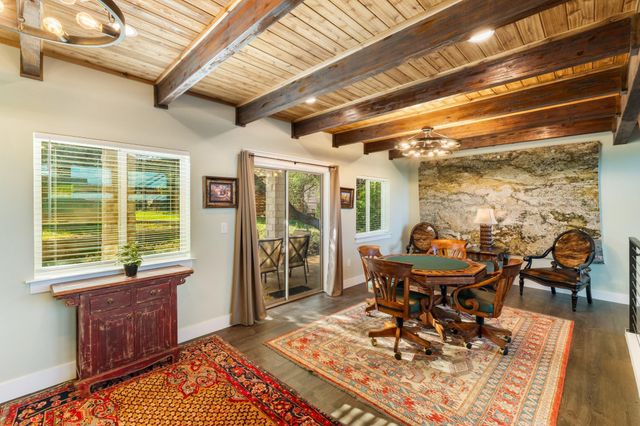 3609 Peninsular DR, Marble Falls, TX 78654