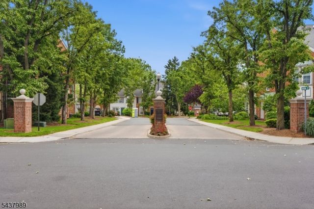 23 Boston Ct, Newark City, NJ 07103