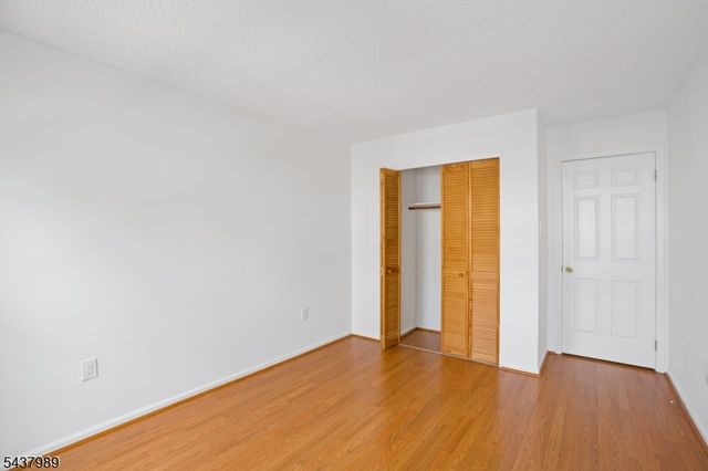 23 Boston Ct, Newark City, NJ 07103