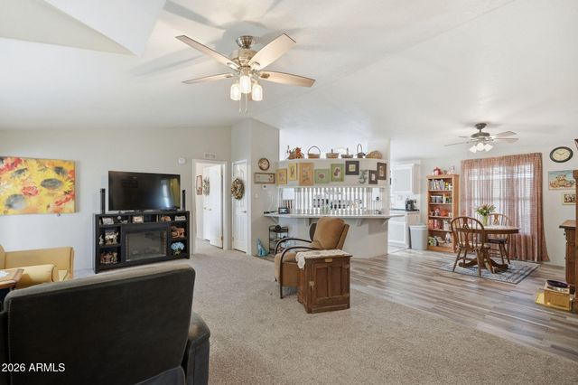 450 W Sunwest Drive 252, Casa Grande, AZ 85122