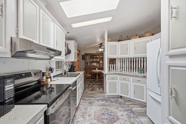 450 W Sunwest Drive 252, Casa Grande, AZ 85122