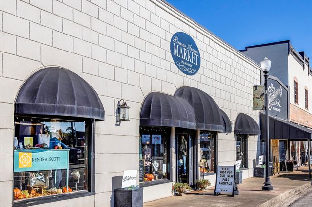 514 Robin Street, Angleton, TX 77515