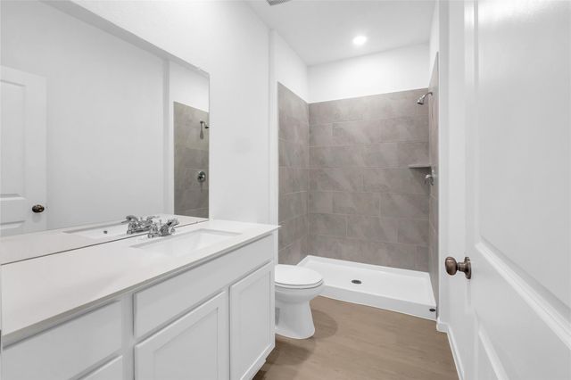 514 Robin Street, Angleton, TX 77515