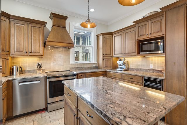 263 STONEWALL ST, Memphis, TN 38112