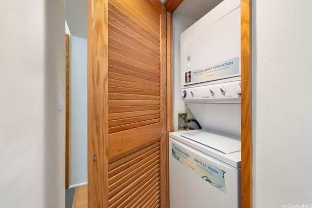 1330 Ala Moana Boulevard 904, Honolulu, HI 96814