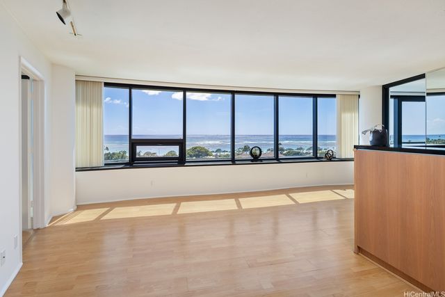 1330 Ala Moana Boulevard 904, Honolulu, HI 96814