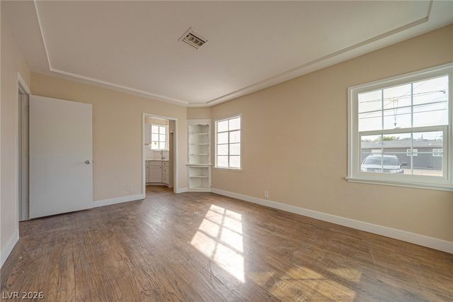 914 South 4th Street 2, Las Vegas, NV 89101
