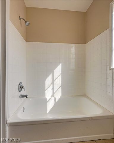 914 South 4th Street 2, Las Vegas, NV 89101