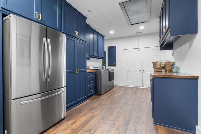 117 Modoc Trail, Lake Kiowa, TX 76240