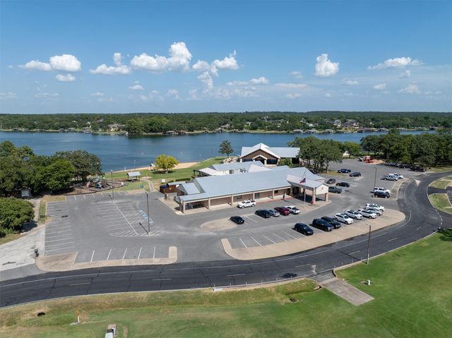 117 Modoc Trail, Lake Kiowa, TX 76240