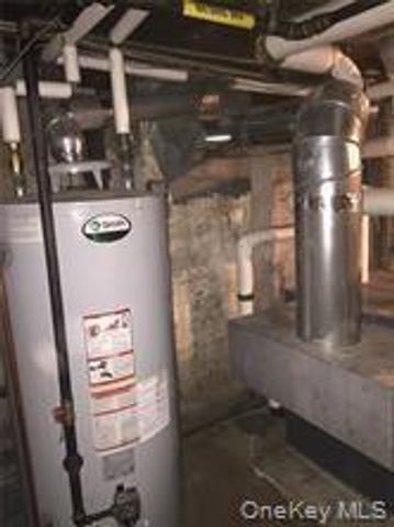 332 Kings Highway, Brooklyn, NY 11223