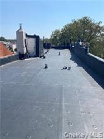 332 Kings Highway, Brooklyn, NY 11223
