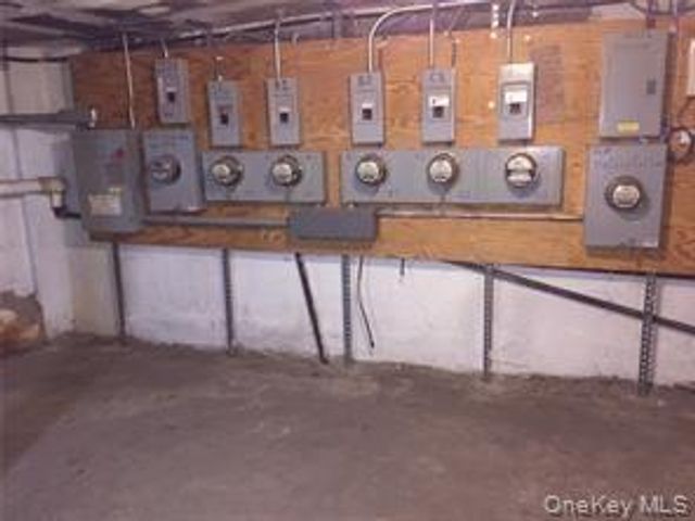 332 Kings Highway, Brooklyn, NY 11223