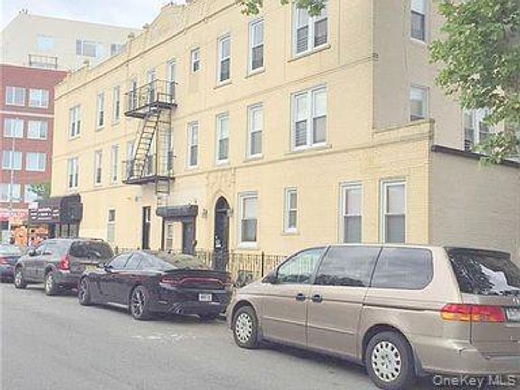 332 Kings Highway, Brooklyn, NY 11223