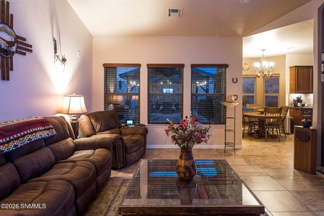 4660 Big Springs Street, Las Cruces, NM 88012