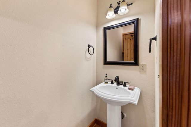129 Wren Court, Copperhill, TN 37317