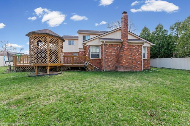 20281 Bannister Way Way, Clinton Twp, MI 48038