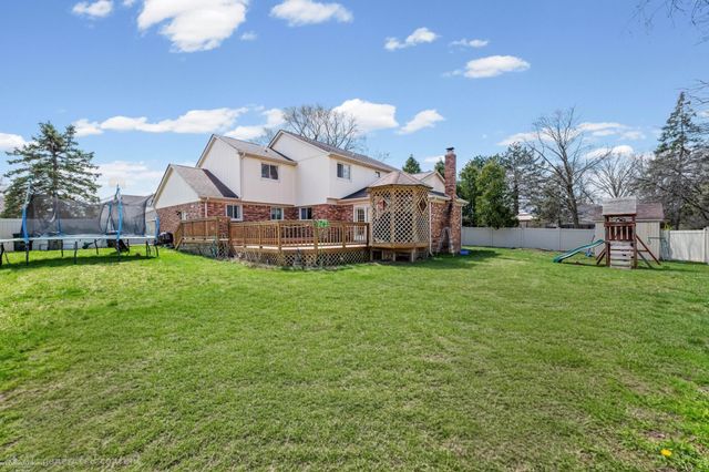 20281 Bannister Way Way, Clinton Twp, MI 48038