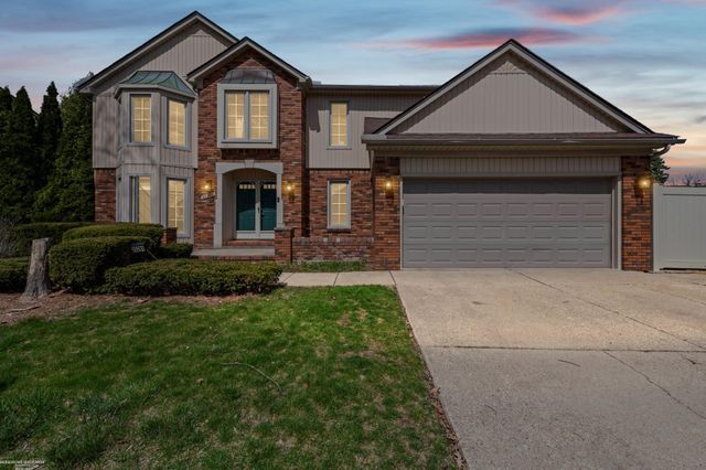 20281 Bannister Way Way, Clinton Twp, MI 48038
