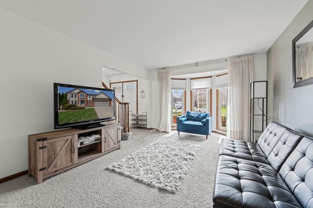20281 Bannister Way Way, Clinton Twp, MI 48038