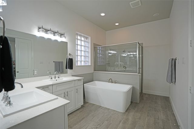2225 6th Avenue, Flower Mound, TX 75028