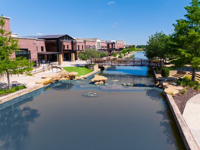 2225 6th Avenue, Flower Mound, TX 75028