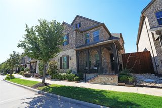 2225 6th Avenue, Flower Mound, TX 75028