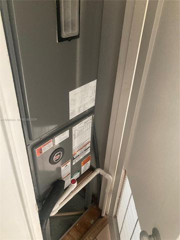 3742 SW 29th St 3742, Miami, FL 33134