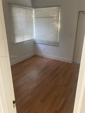 3742 SW 29th St 3742, Miami, FL 33134