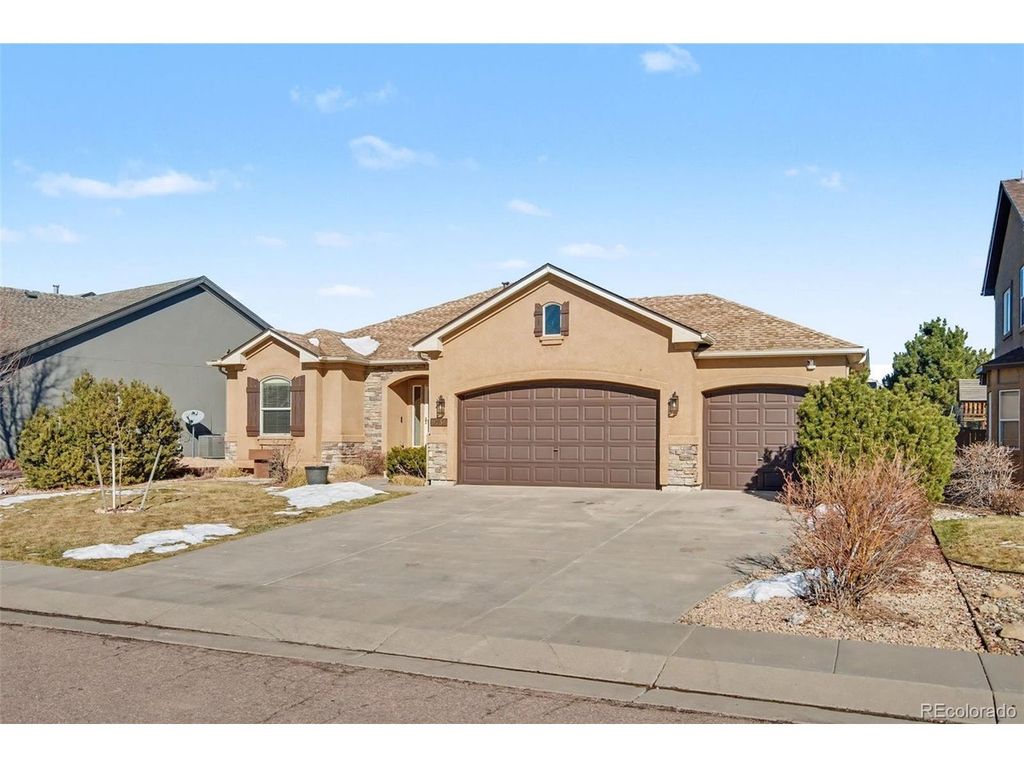 9736 Kings Canyon Dr, Peyton, CO 80831