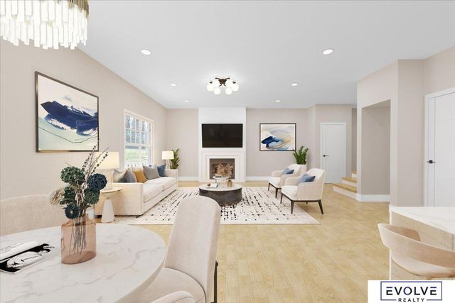 923 Arlene Circle, Papillion, NE 68046