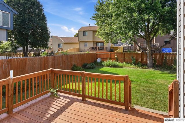 15329 R Street, Omaha, NE 68137
