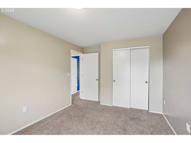 15805 Ne 70TH St, Vancouver, WA 98682