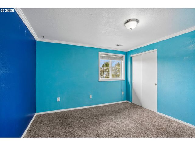 15805 Ne 70TH St, Vancouver, WA 98682