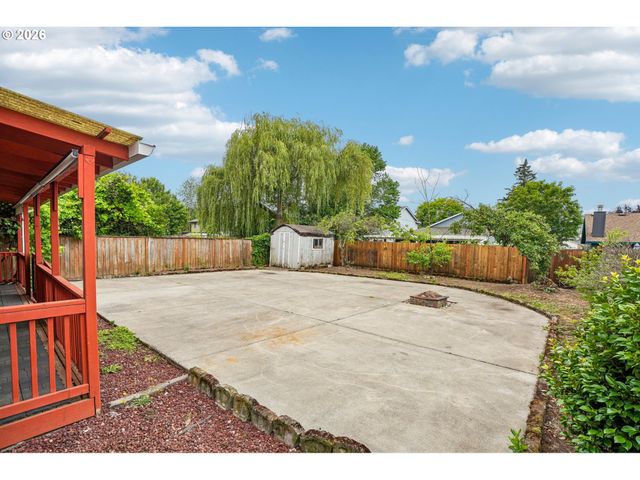 15805 Ne 70TH St, Vancouver, WA 98682