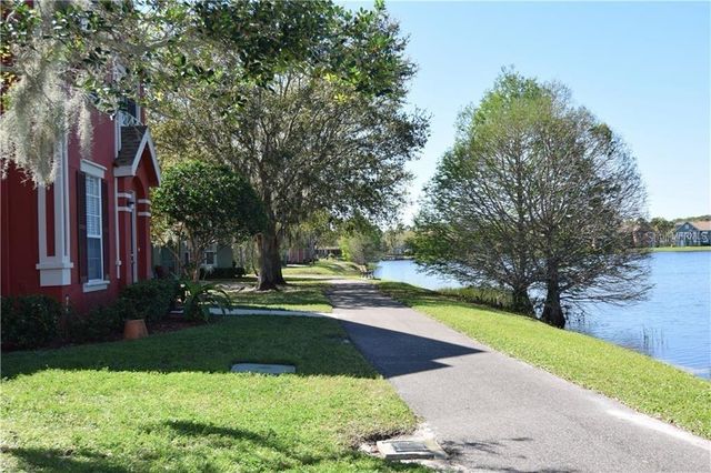 9640 LAKE CHASE ISLAND WAY, Tampa, FL 33626