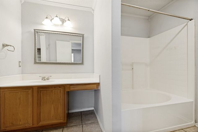 1043 Palomino Drive, Little Elm, TX 75068