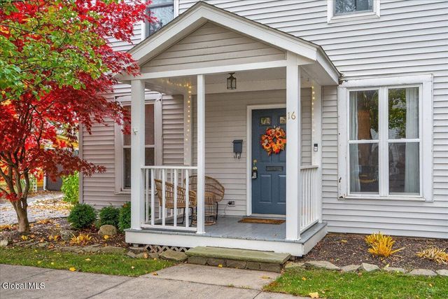 16 Hutchins Street, Saratoga Springs, NY 12866