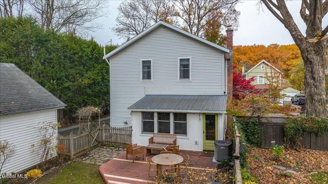 16 Hutchins Street, Saratoga Springs, NY 12866