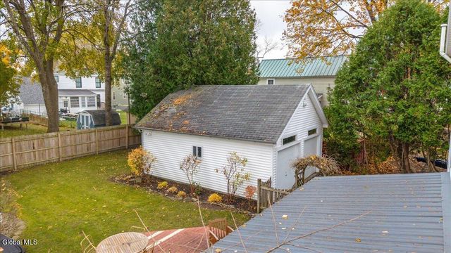 16 Hutchins Street, Saratoga Springs, NY 12866