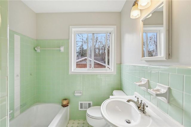 2926 Umberland Drive, Atlanta, GA 30340