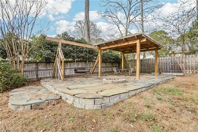 2926 Umberland Drive, Atlanta, GA 30340