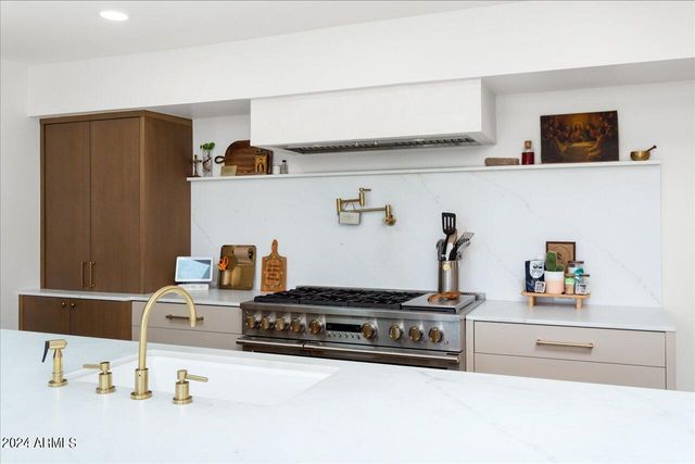 1141 N ORO Vista, Litchfield Park, AZ 85340