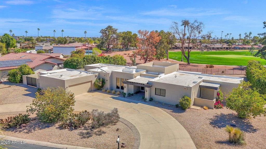 Image 4 of property listing at 1141 N ORO Vista, Litchfield Park, AZ 85340