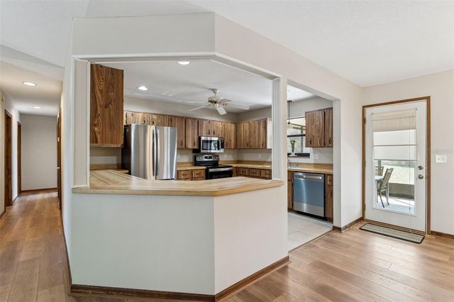 155 W HIGHBANKS ROAD, Debary, FL 32713